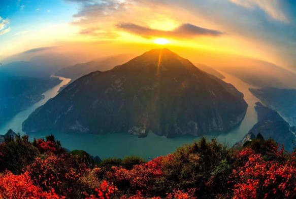 三峽之巔